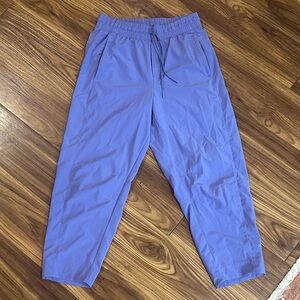 Women’s size 2 ankle city pants, Athleta